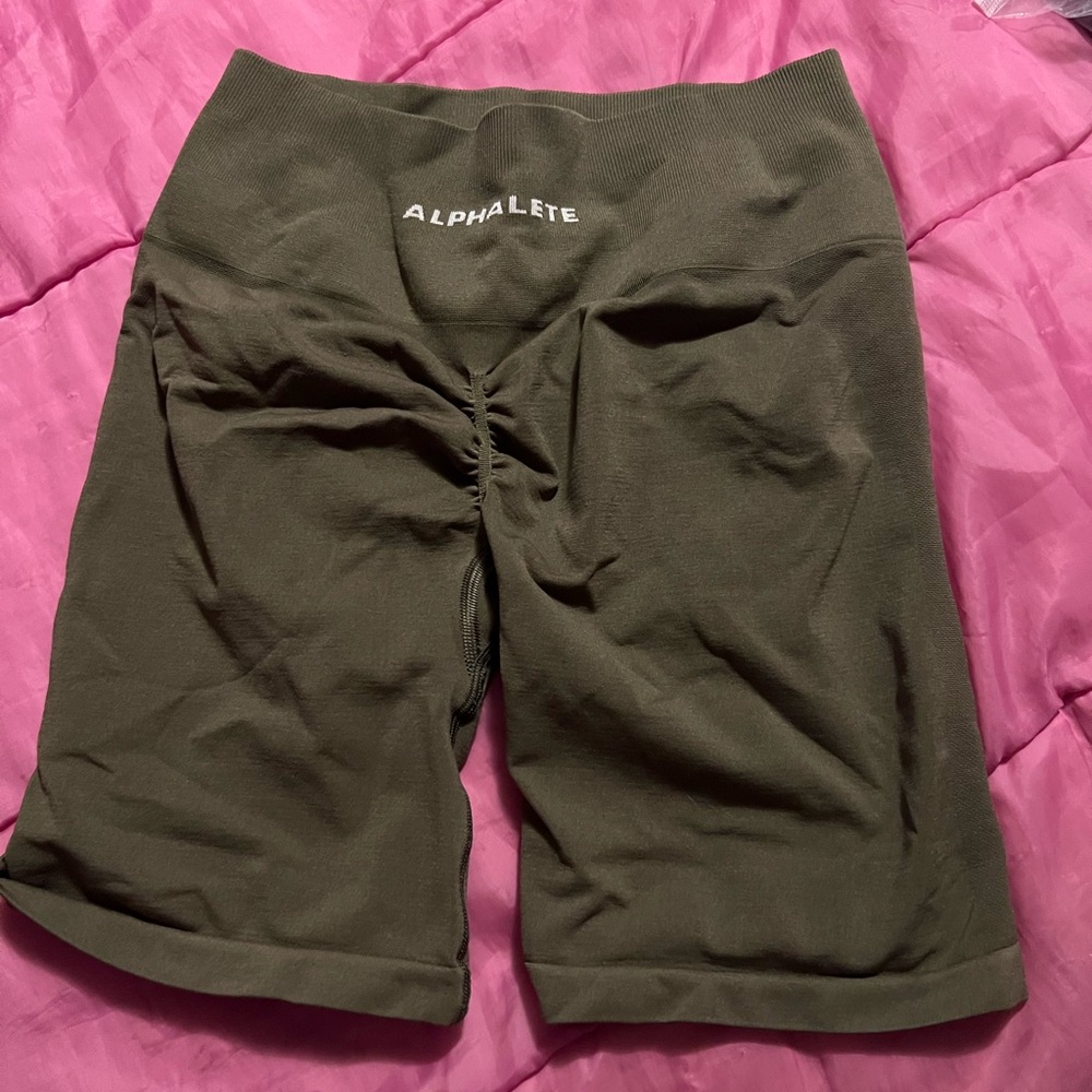 Alphalete amplify